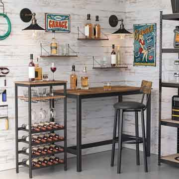 Un rincón en un garage puede ser una pequeña vinoteca con un mueble botellero de Vasagle. Mueble Auxiliar. Amazon.